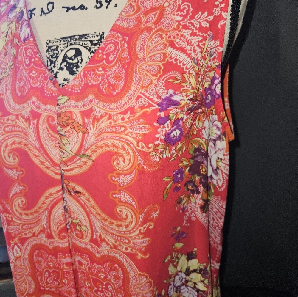 Rose + Olive Womans Sleeveless Blouse Size S - Picture 3 of 12